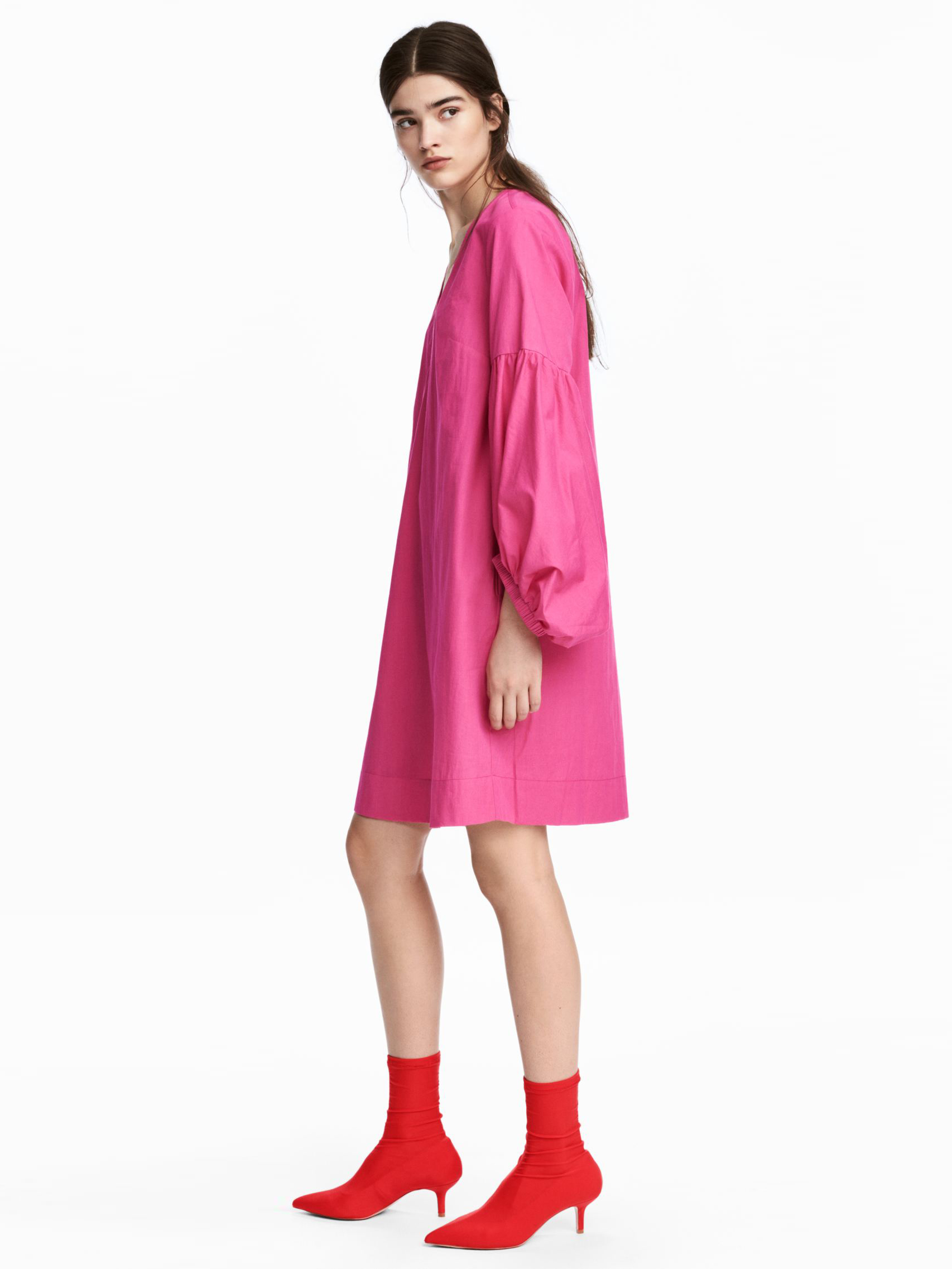 

Платье H&M 5611066RP21 44 Фуксия
