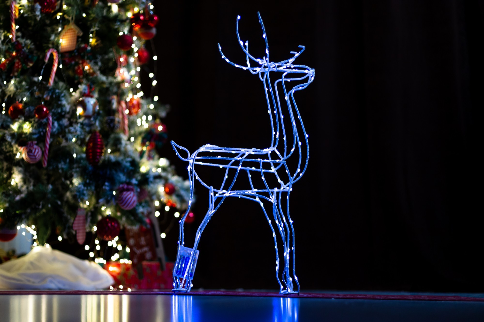 

Светодиодный олень под елку светящийся LED 3d 75 см