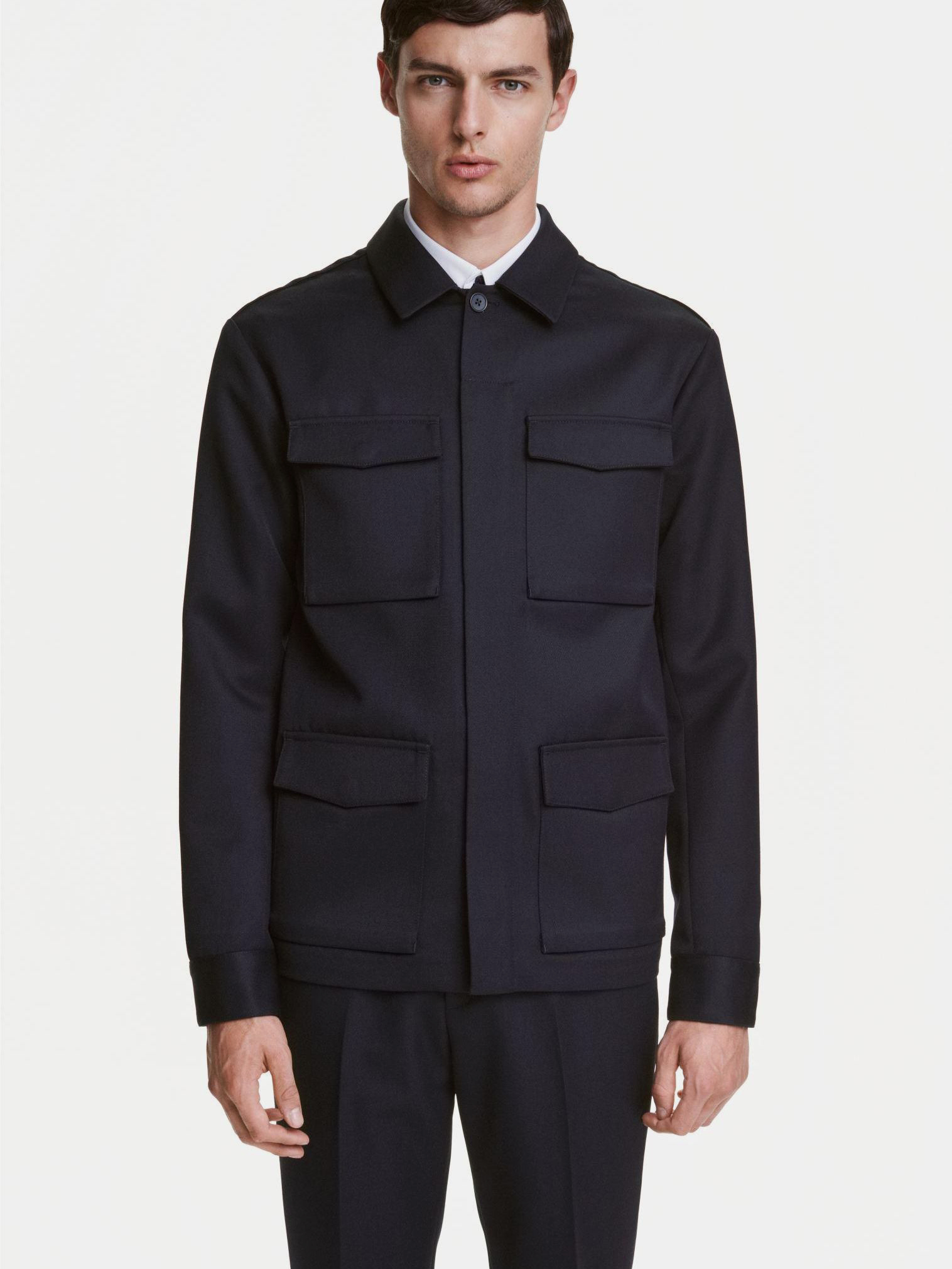 

Ветровка H&M 3843944-AAQJ 56 Темно-синяя