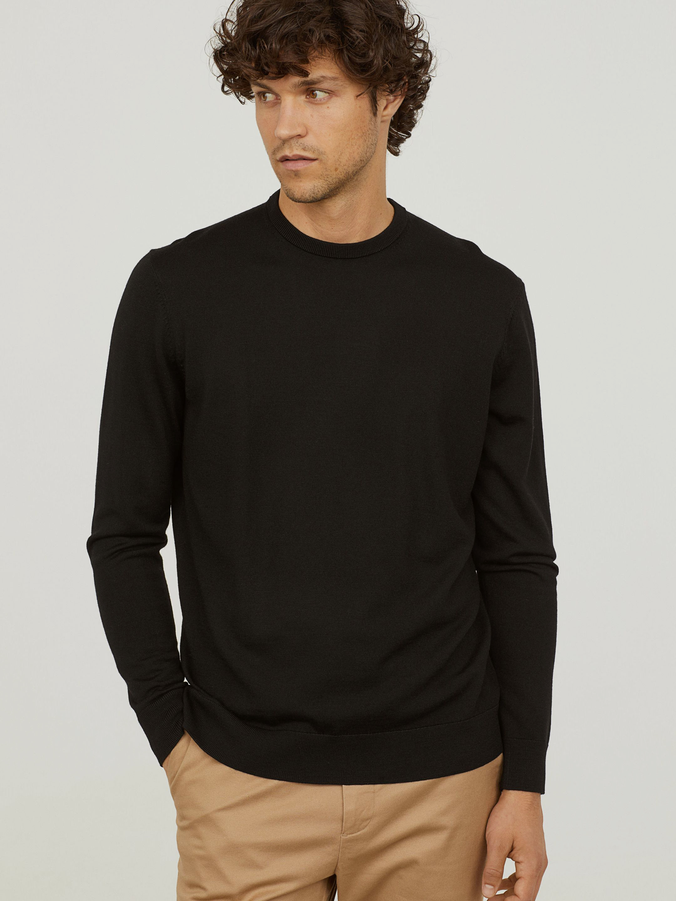 

Джемпер H&M 3781356-AAAD XXL Черный