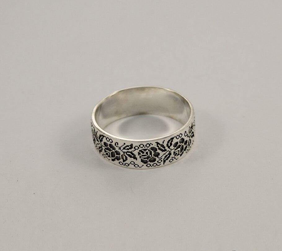 

Кольцо вышиванка Украинская Maxi Silver 6872 SE, размер 15.5