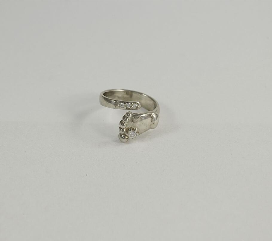 

Кольцо пяточка младенца Maxi Silver 6234 SE, размер 21.5