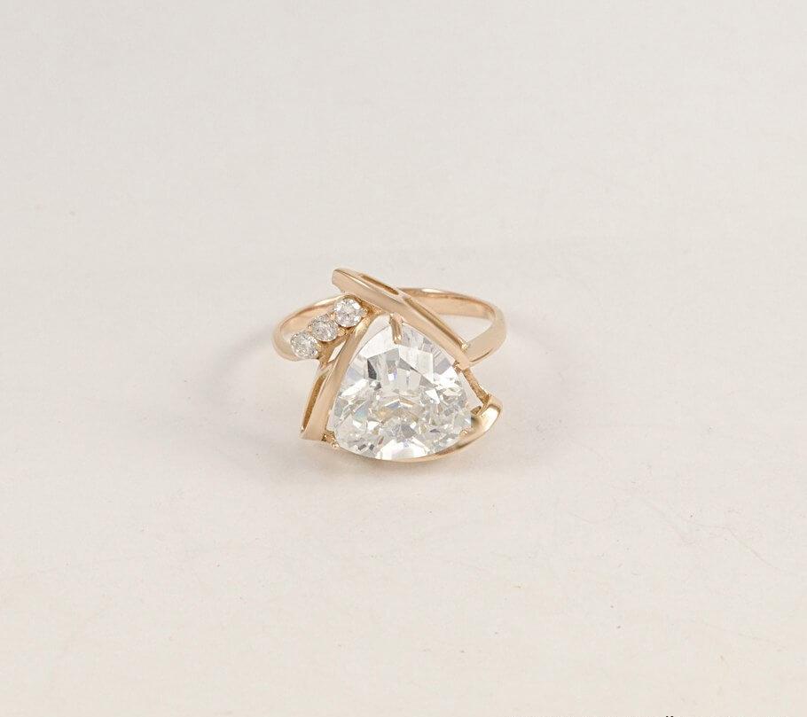 

Колечко с большим камушком Maxi Silver 5932 SE, размер 19.5