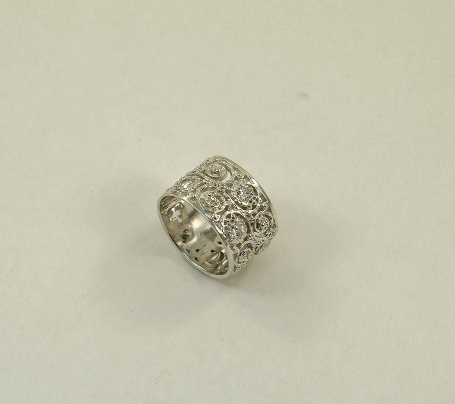 

Женское шикарное кольцо Maxi Silver 5409 SE, размер 18.5
