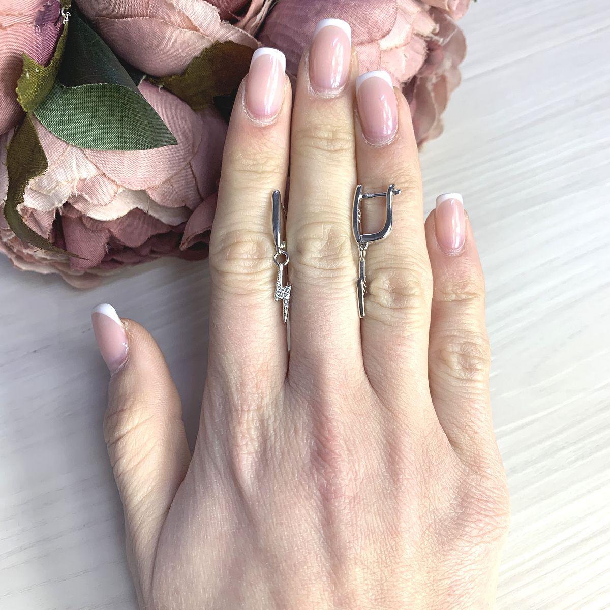 

Серебряные серьги SilverAlex с фианитами