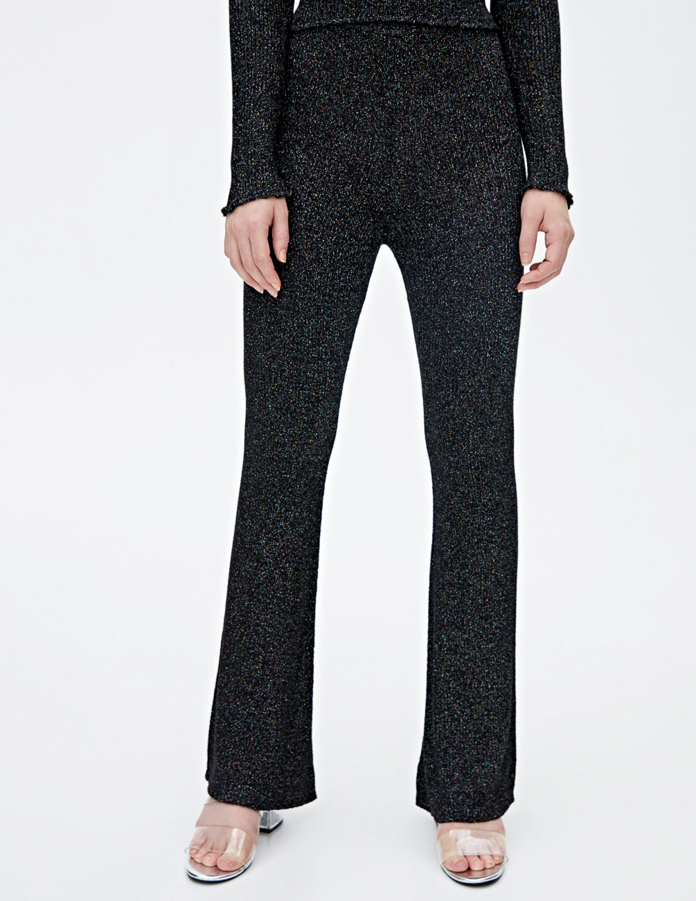 

Брюки PULL & BEAR Ж1056255 (9670/341/800) цвет черный, Брюки PULL & BEAR Ж1056255 (9670/341/800) цвет черный XS