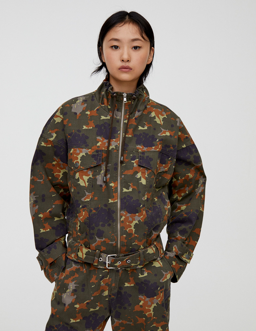 

Куртка PULL & BEAR Ж1055735 (9714/355/533) цвет зеленый M/L