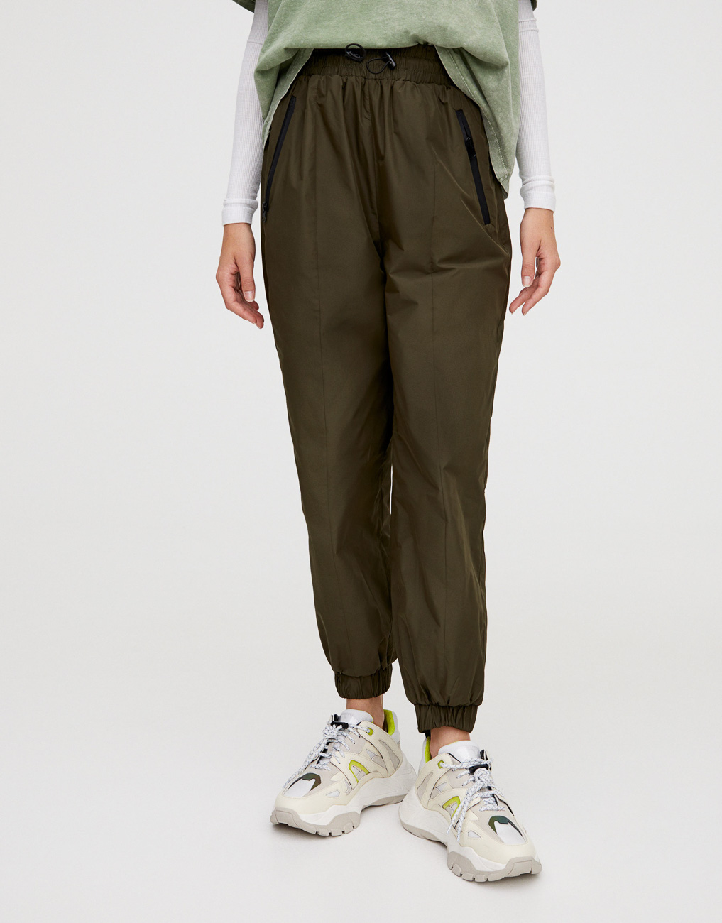 

Брюки PULL & BEAR Ж1056387 (9670/302/505) цвет зеленый XL