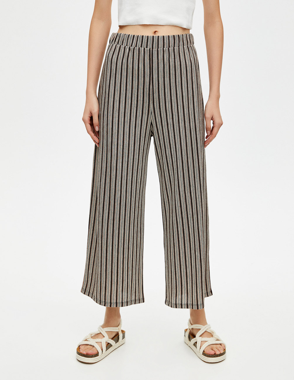 

Брюки PULL & BEAR Ж1056383 (9670/318/800) цвет разноцветный M