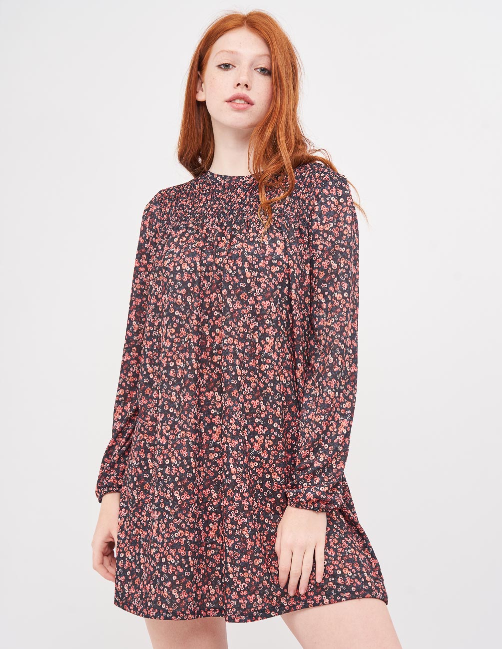 

Платье PULL & BEAR Ж1056108 (5390/368/800) цвет черный S