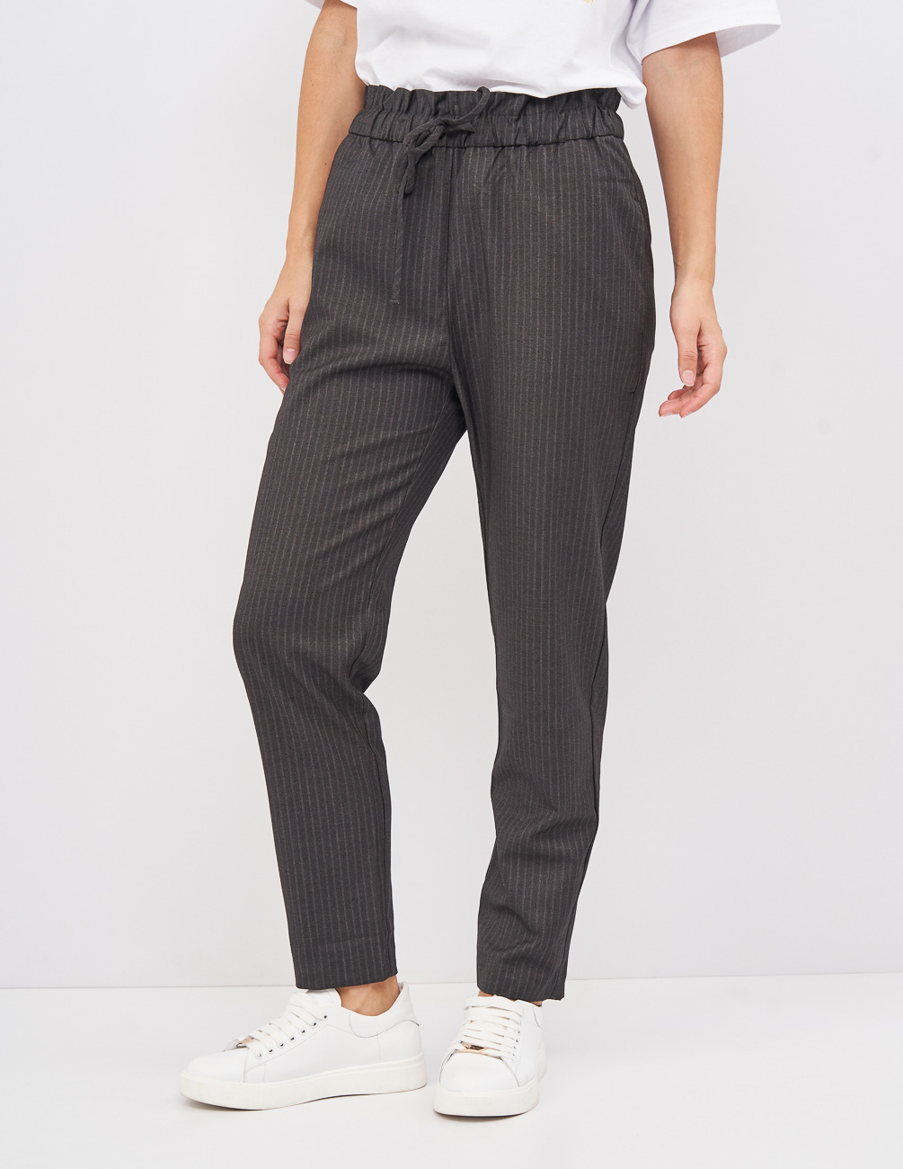 

Брюки PULL & BEAR Ж1056167 (5680/351/803) цвет серый S