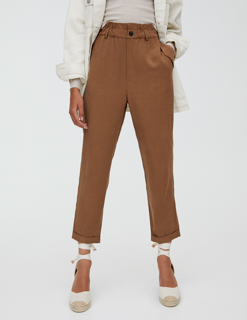 

Брюки PULL & BEAR Ж1056351 (9671/332/707) цвет коричневый L