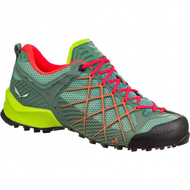 

Женские кроссовки Salewa WS WILDFIRE 40 Green (013.001.4181)