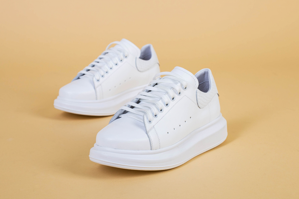 

Кеди жіночі шкіряні з вставкою шкіра пітон LuxuryShoes 5940-1/41 Білий