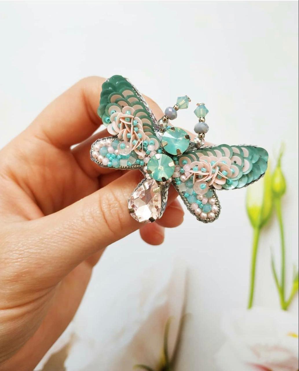 

Брошка ручной работы Бабочка Tiffany