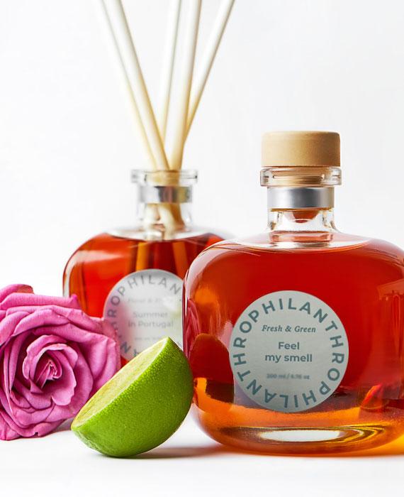 

Аромадиффузор UA PHILANTHROP, аромат Feel my Smell, 250 мл