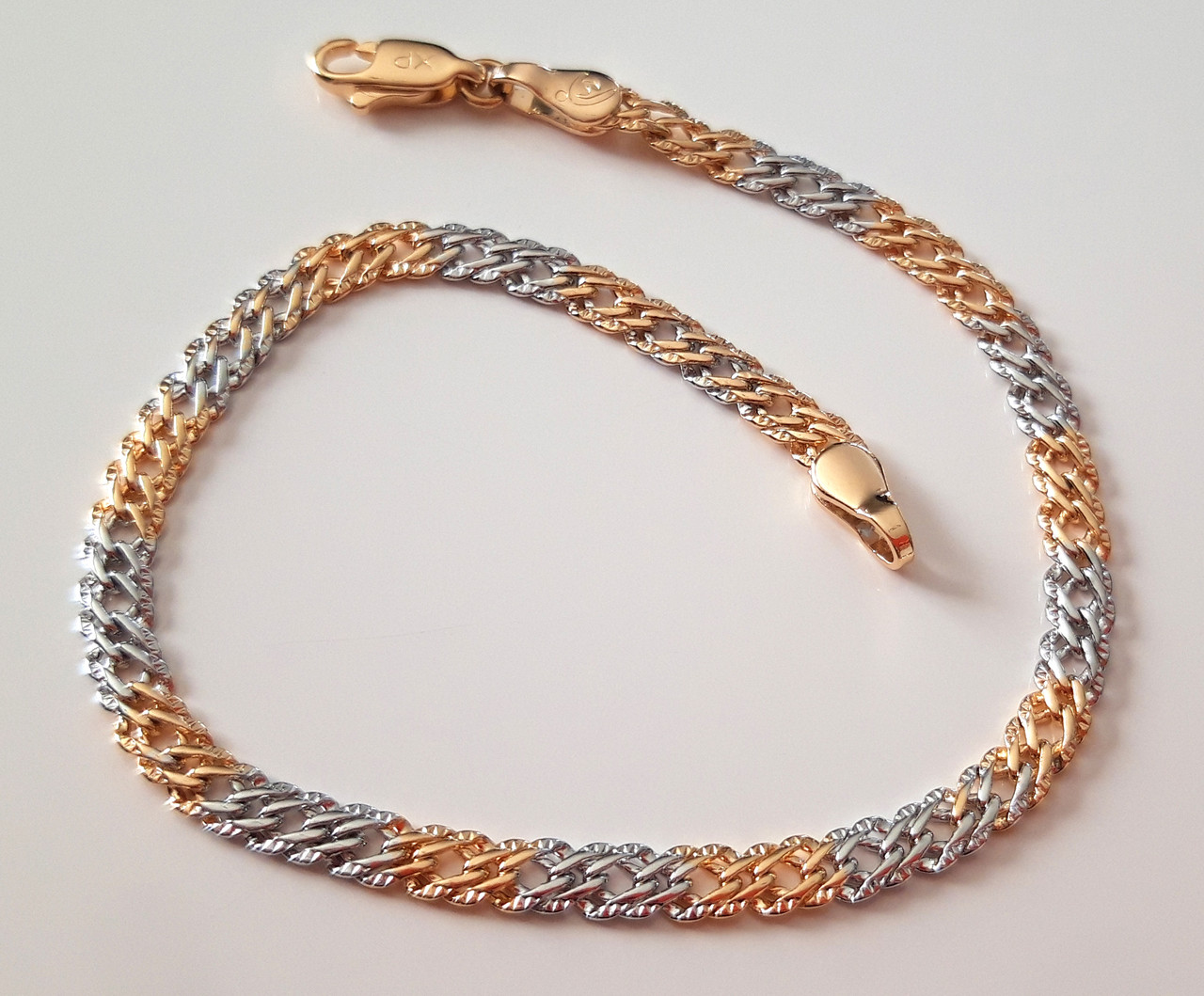 

Позолоченный браслет Xuping Jewelry микс 0.4х19,5 см (ХРВ-062)