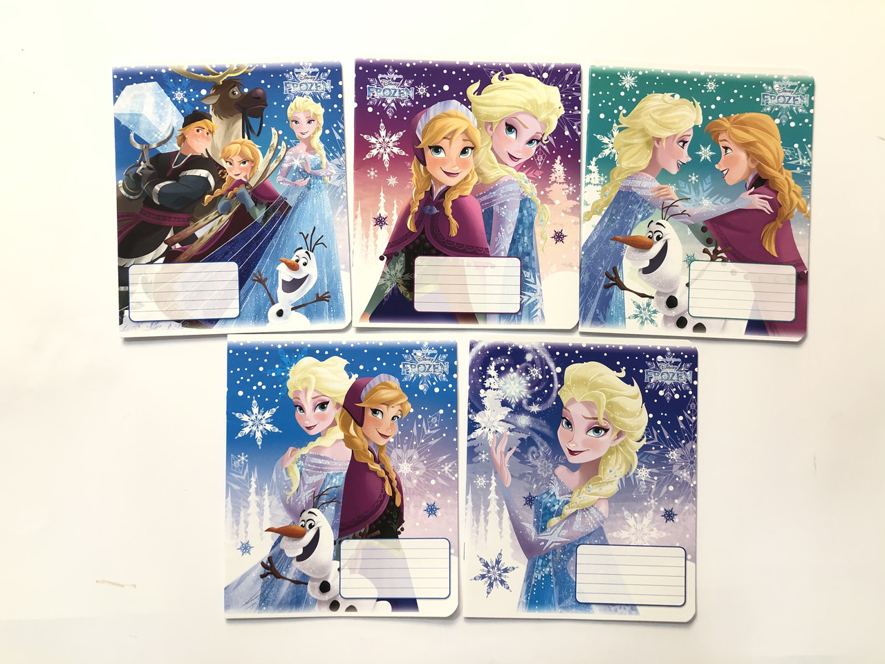 

Зошит 12 арк.клітинка ©Disney, серія Frozen. Сніжна, 25 шт в уп /250/ (ТЕ11918)