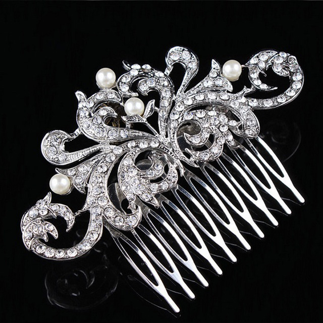 

Гребень Средневековый DiaDemaGrand Серебряный с белым жемчугом (041512620-15-2)