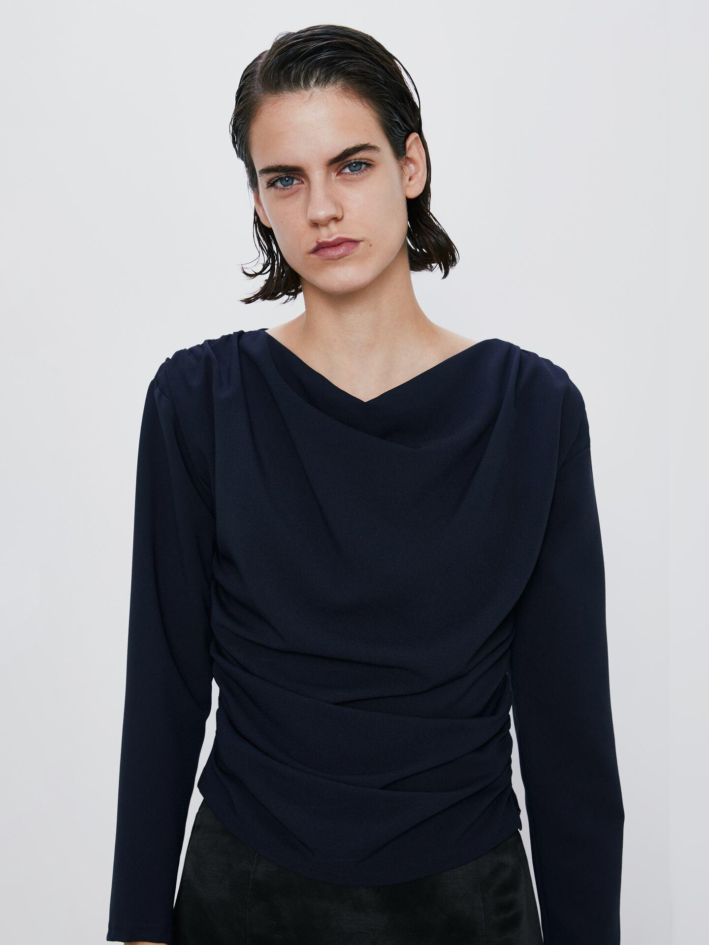 

Блузка Zara 8841-559-401-AAQJ L Темно-синяя