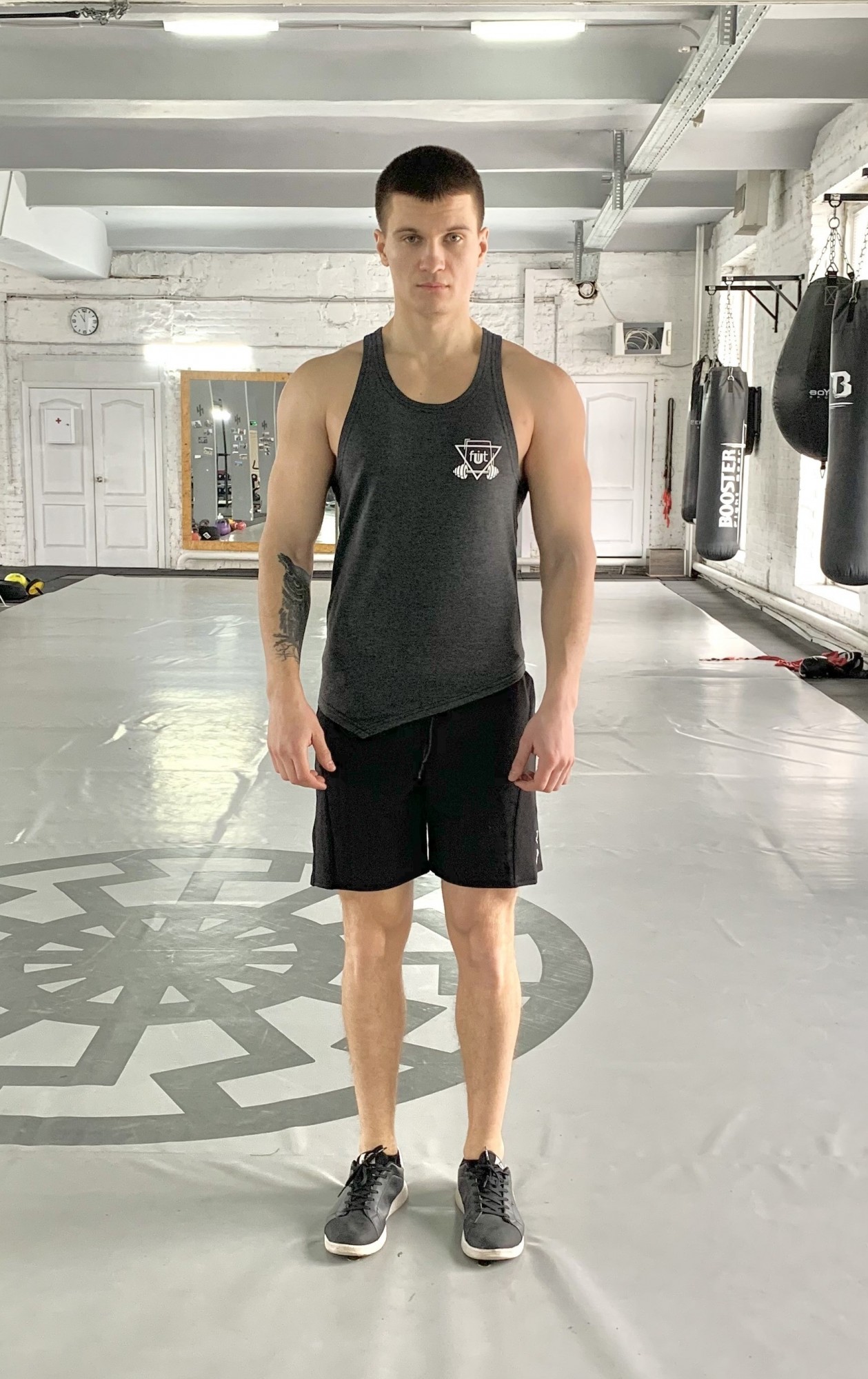 

Спортивный мужской набор (Майка шорты) Progress gray 1 0 FitU M Серый