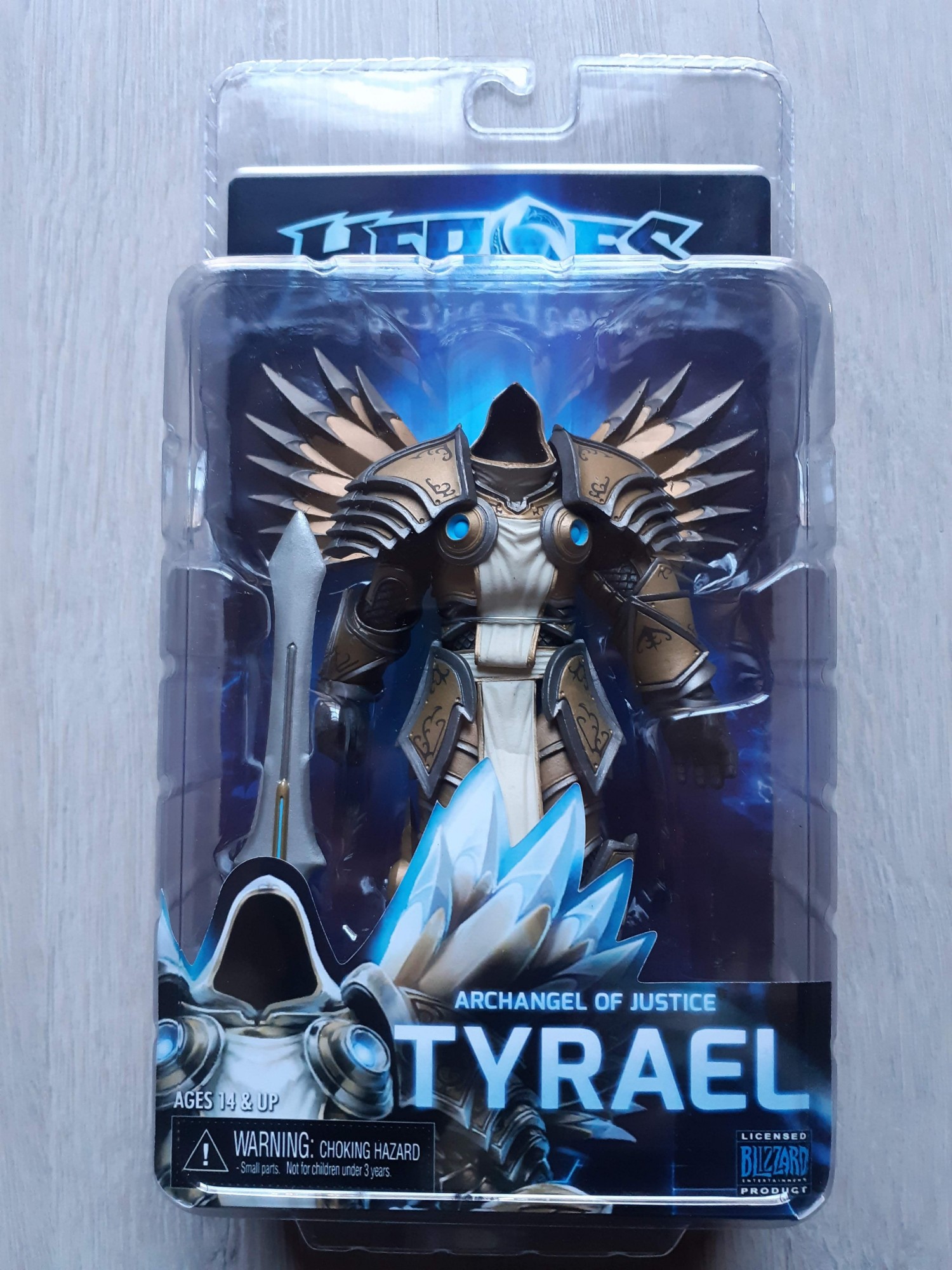

Игровая Фигурка Neca Тираэль Tyrael Archangel of Justice 143327