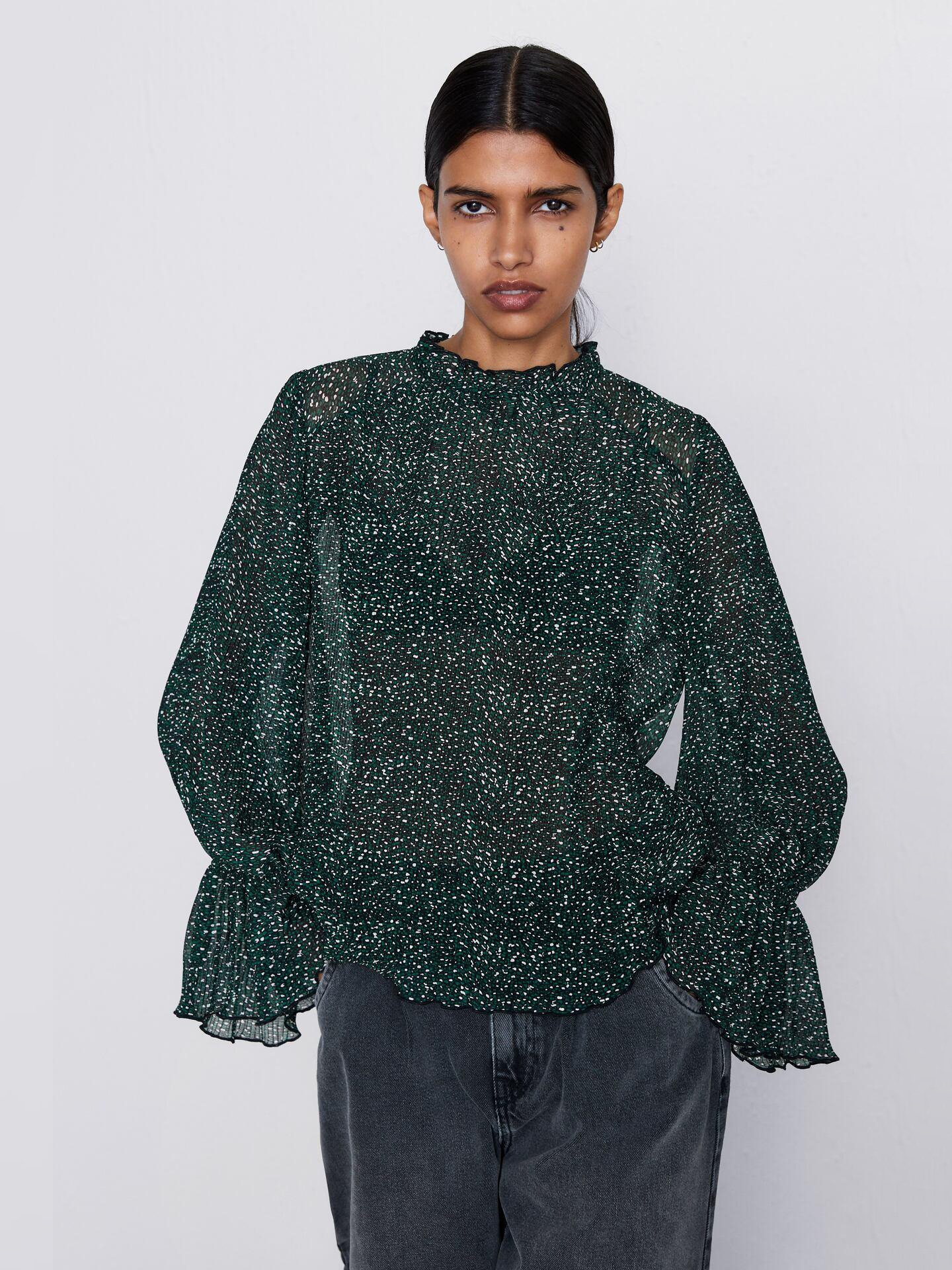 

Блузка Zara 9878-202-330-AECR S Черная с зеленым и белым