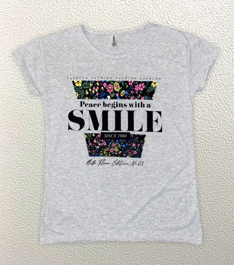 

Жіноча Футболка HAZARD SMILE сіра 21465 (M (46))