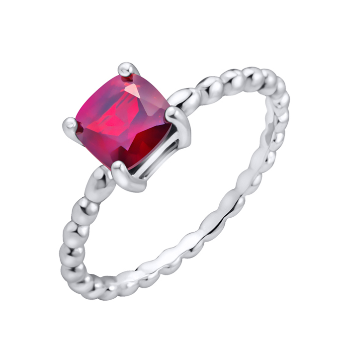 

Серебряное кольцо с гранатом 000103101 17 размера