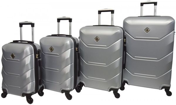 

Набор из 4 чемоданов из ABS пластика Bonro Style 10500202