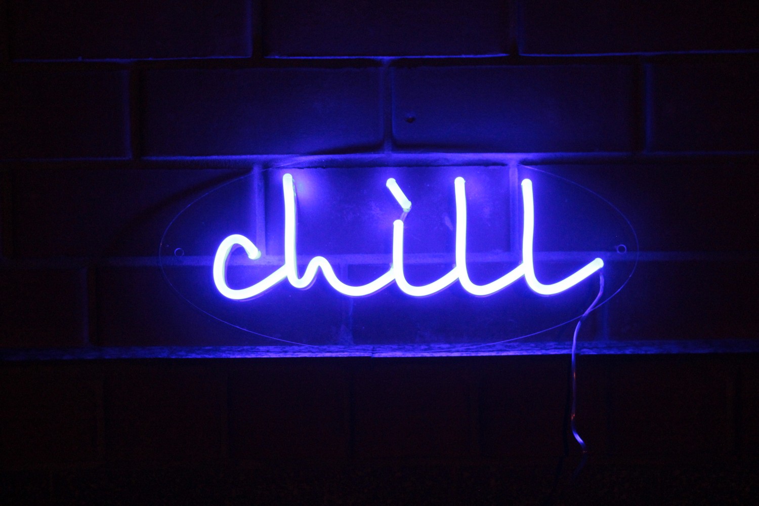 

Неоновый светильник Neon Lightning «Chill»