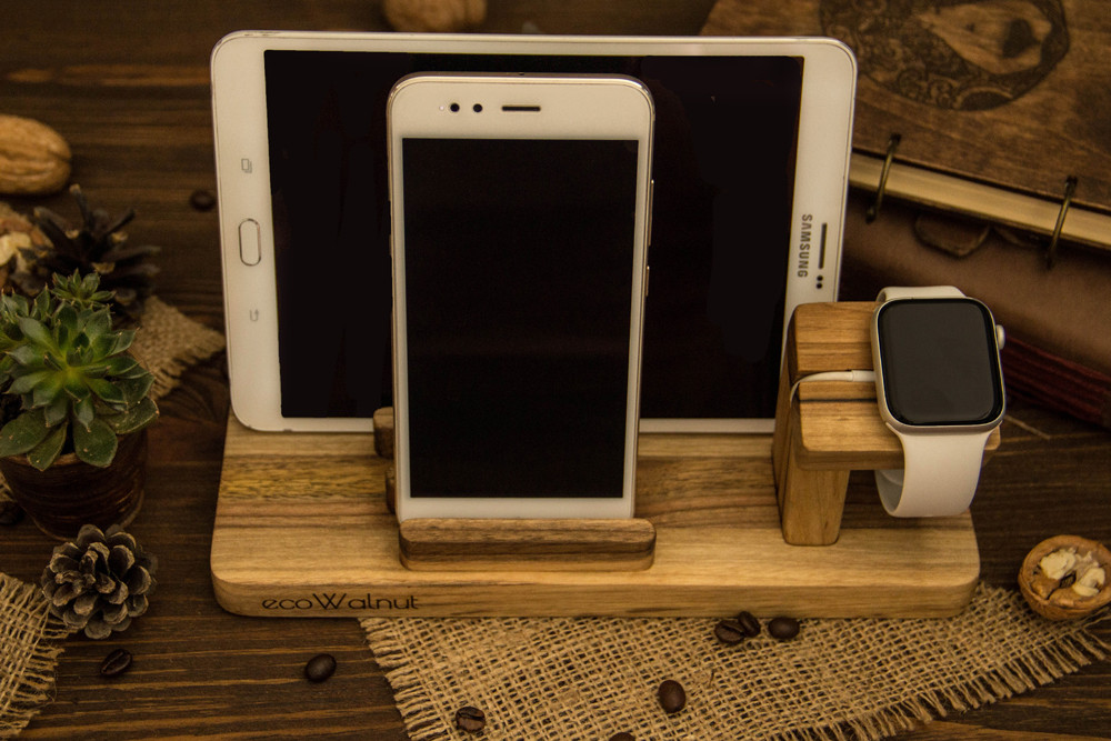

Органайзер из натурального дерева Ecowalnut Iphone Family (EW-36)
