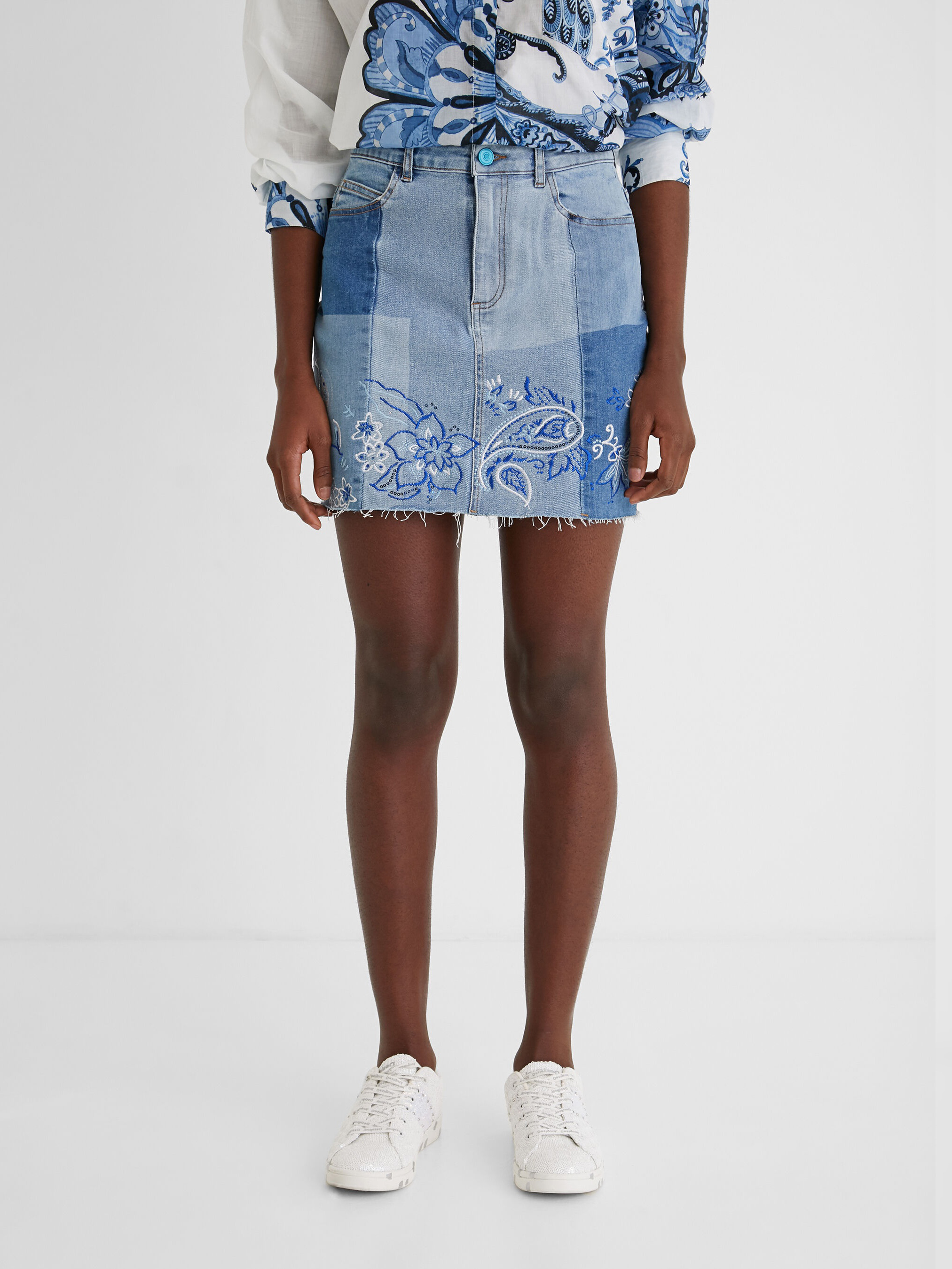 

Джинсовая юбка Desigual 21SWFD02-5083 28