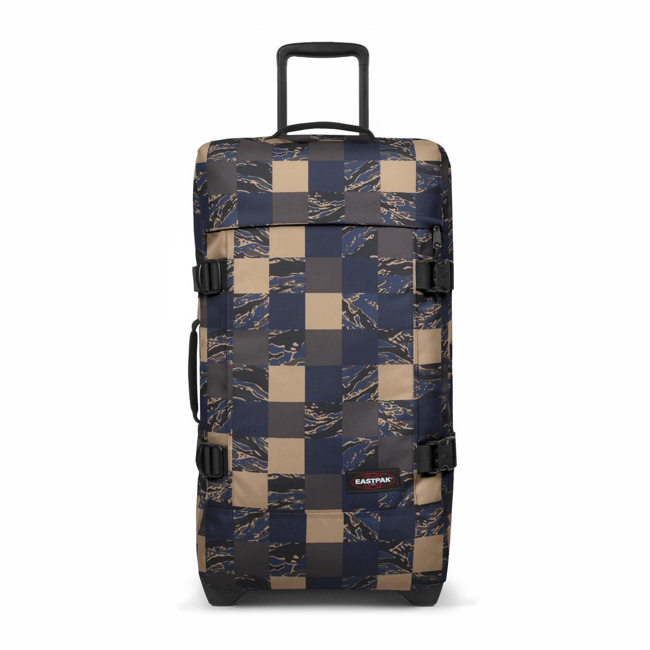 

Чемодан Eastpak Tranverz M Camopatch Navy, 78 л, коричневый