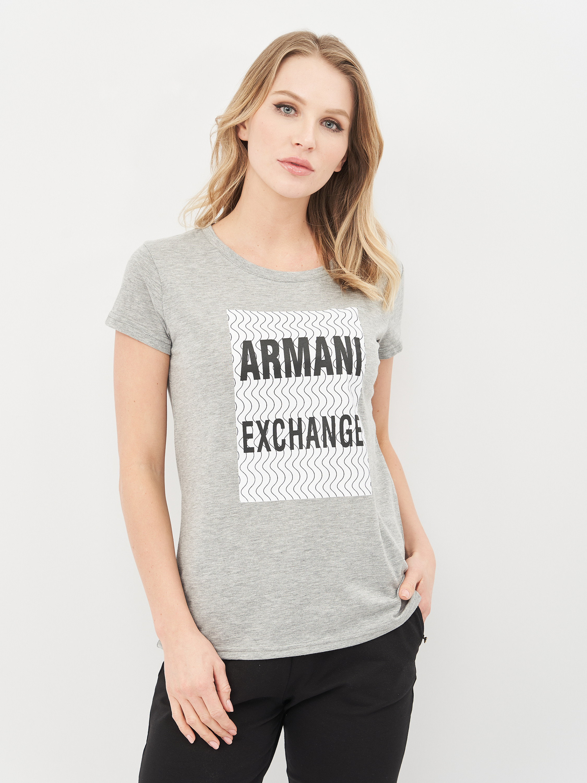 Акція на Футболка жіноча Armani Exchange 10519.3 L (46) Сіра від Rozetka