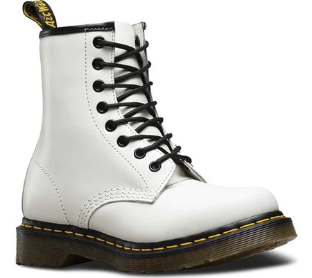 

Женские ботинки Dr. Martens 1460 8-Eye Boot W White Smooth 36