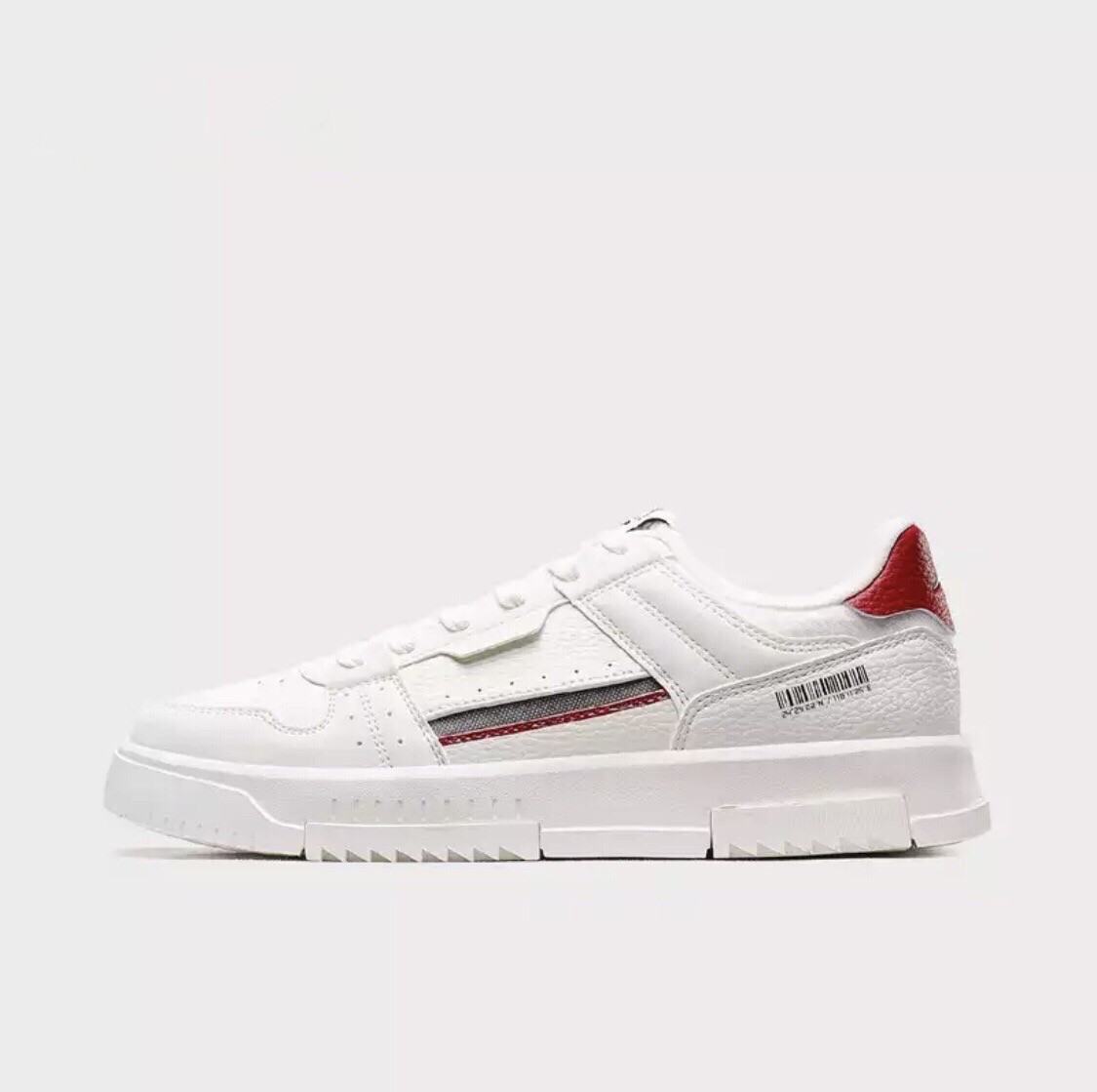 

Кроссовки Xtep 2020 45 (8) 27.5см White ( 316637 )