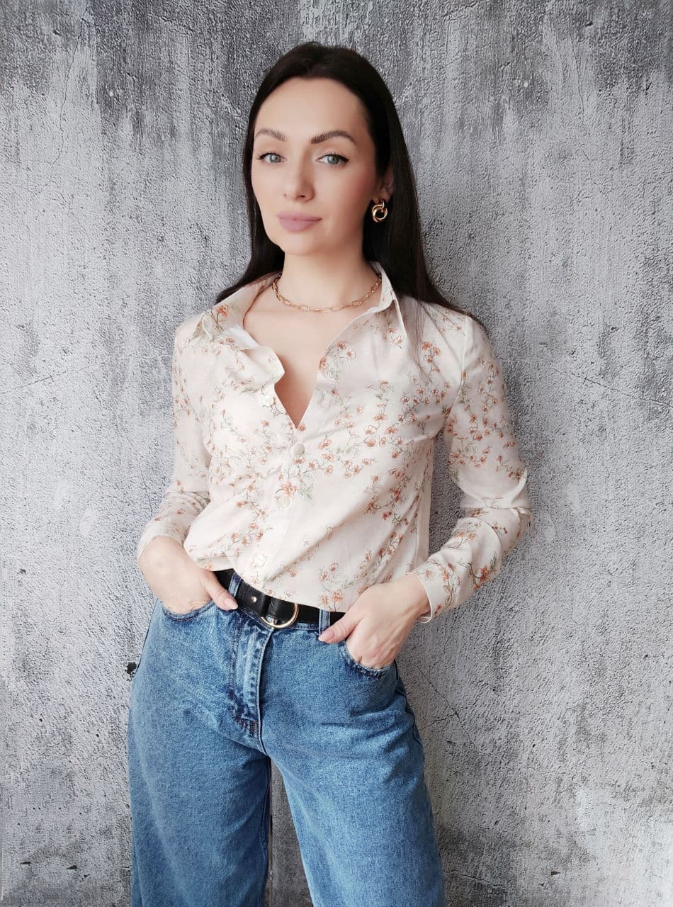 

Блузка ND в цветочек бежевый свободного кроя, Блузка ND в цветочек бежевый свободного кроя 46