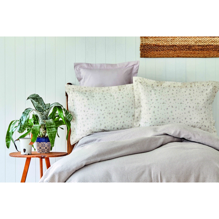 

Постельное белье Karaca Home - Fois lila 2020-2 лиловый pike jacquard 200*220 евро