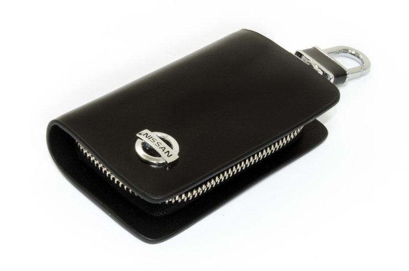 

Ключница для авто KeyHolder NISSAN Черная