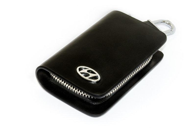 

Ключница для авто KeyHolder HYINDAI Черная