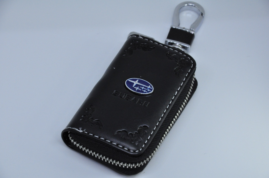 

Ключница для авто KeyHolder Premium SUBARU Черная