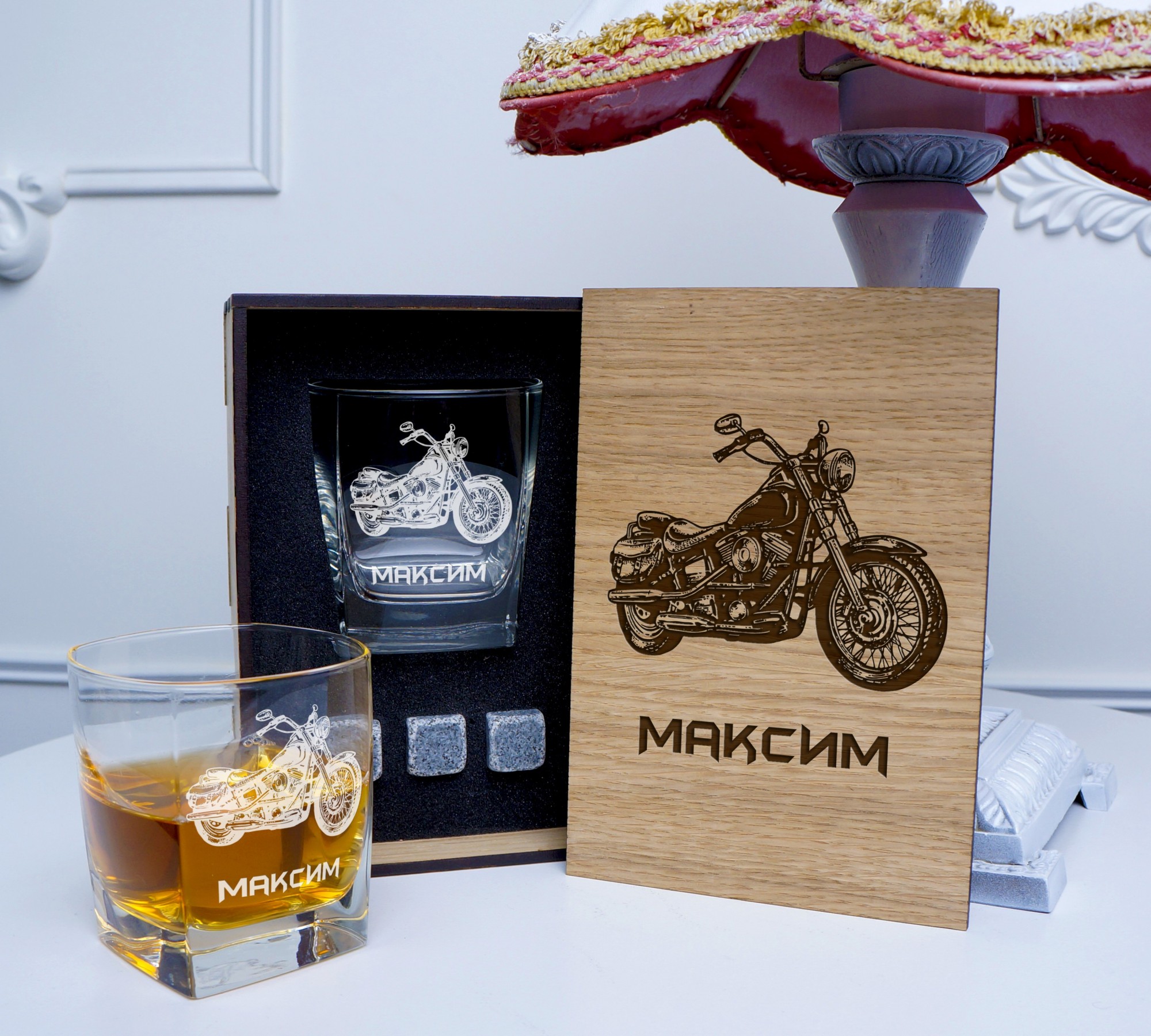 

Камни для виски Мотобайк + стакан для виски + коробка деревянная светлая + мешочек + подставка
