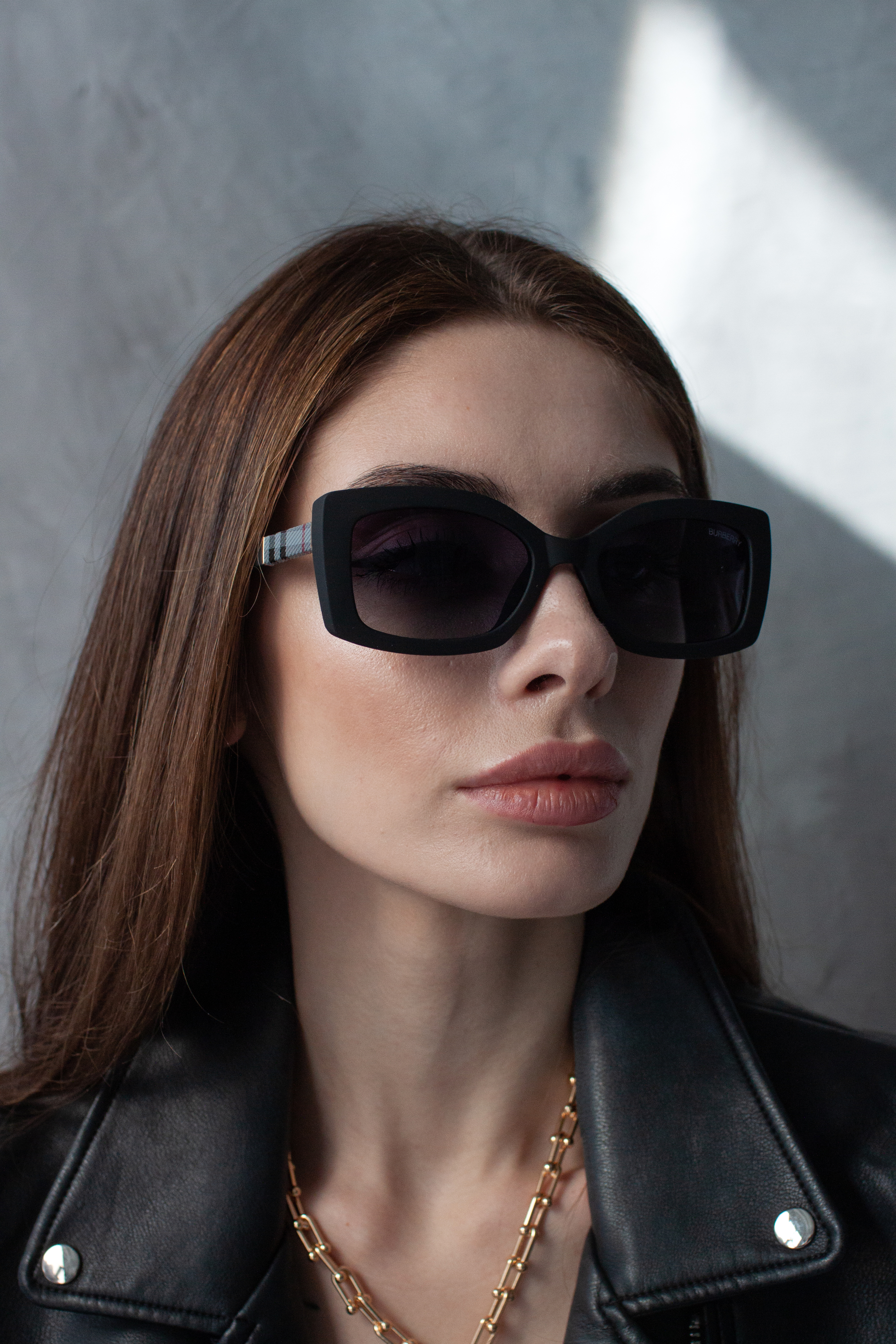 

Солнцезащитные FAMO Очки солнцезащитные BRB P6049 графитово-матовые 14*4,5 (BRB P6049)