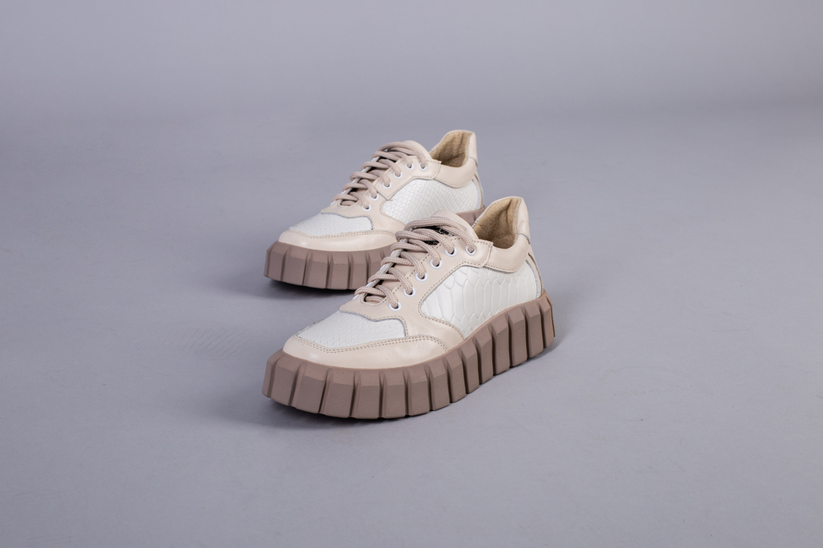 

Кеди жіночі з натуральної шкіри імітація під рептилію LuxuryShoes 6726/36 Молочно-бежеві