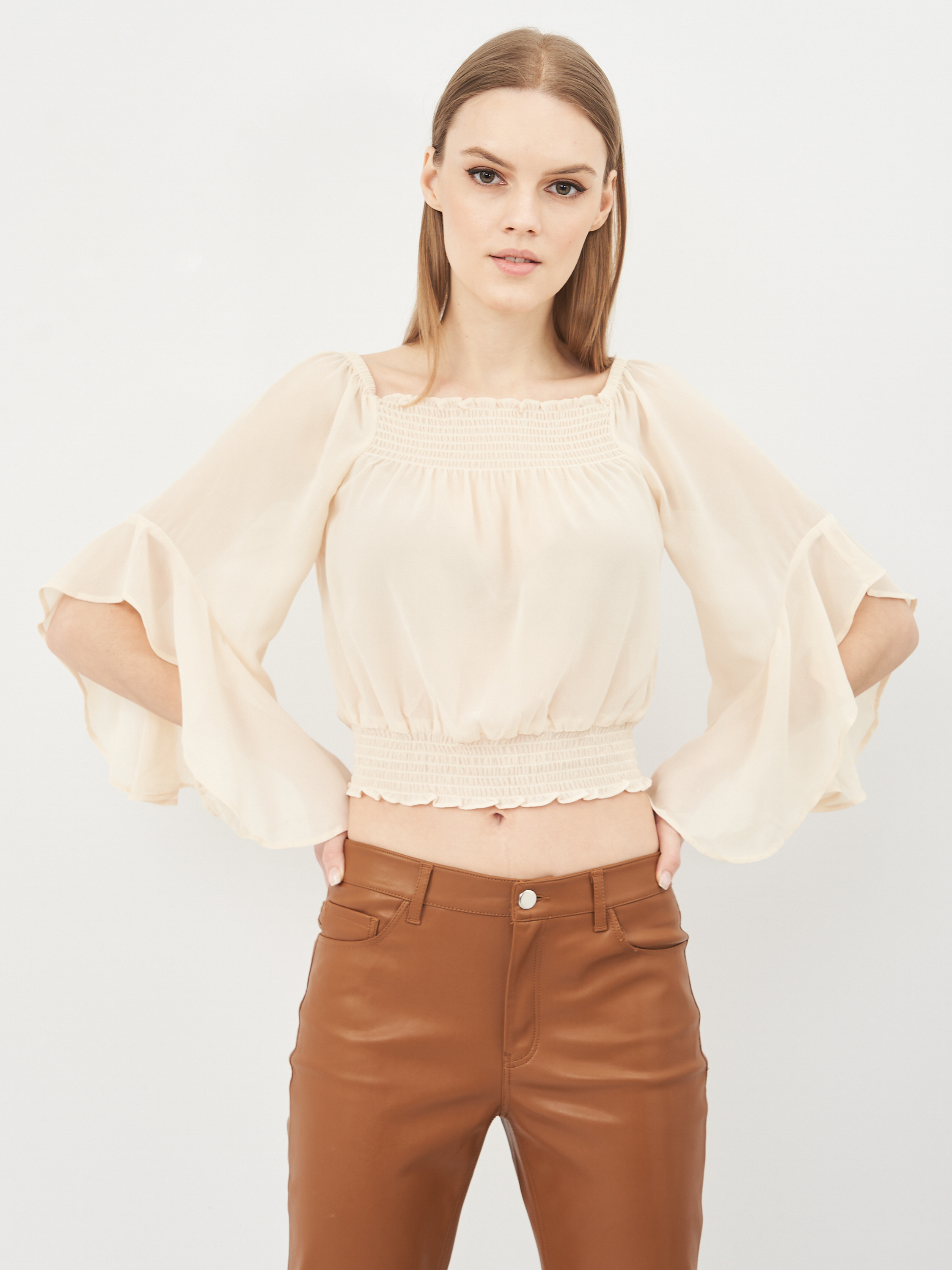 

Блузка H&M KK4002013 38 Светло-бежевая