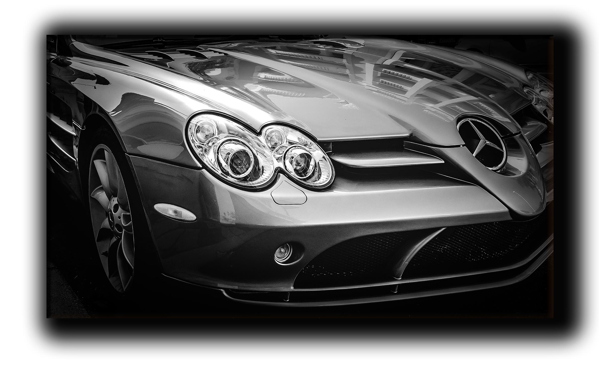 

картина на холсте спортивный Mercedes Mclaren SLR суперкар Hotel Arizona HD 44 см x 77 см
