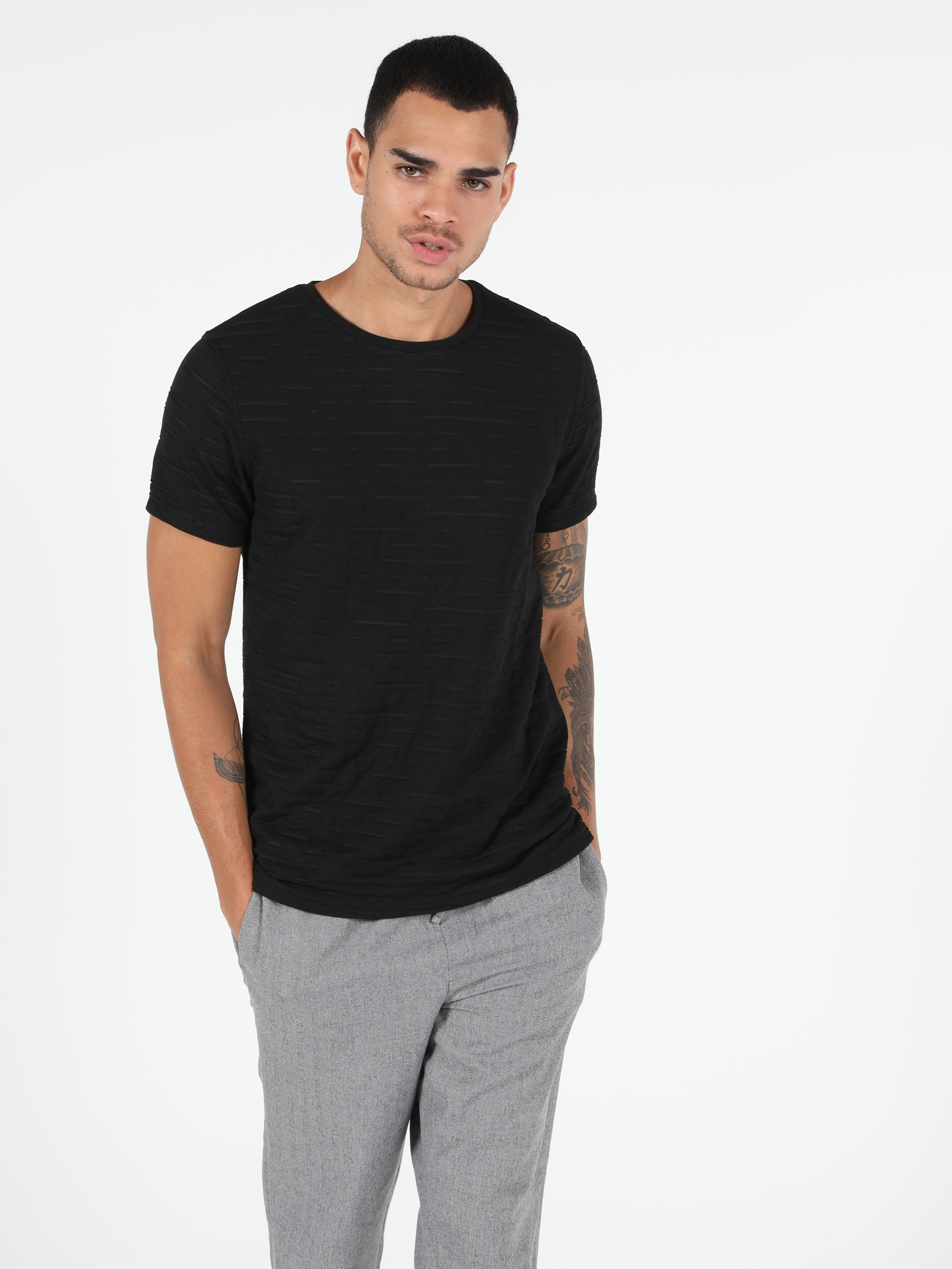 

Футболка Colin' CL1052053BLK  Black, Футболка Colin's CL1052053BLK S Black
