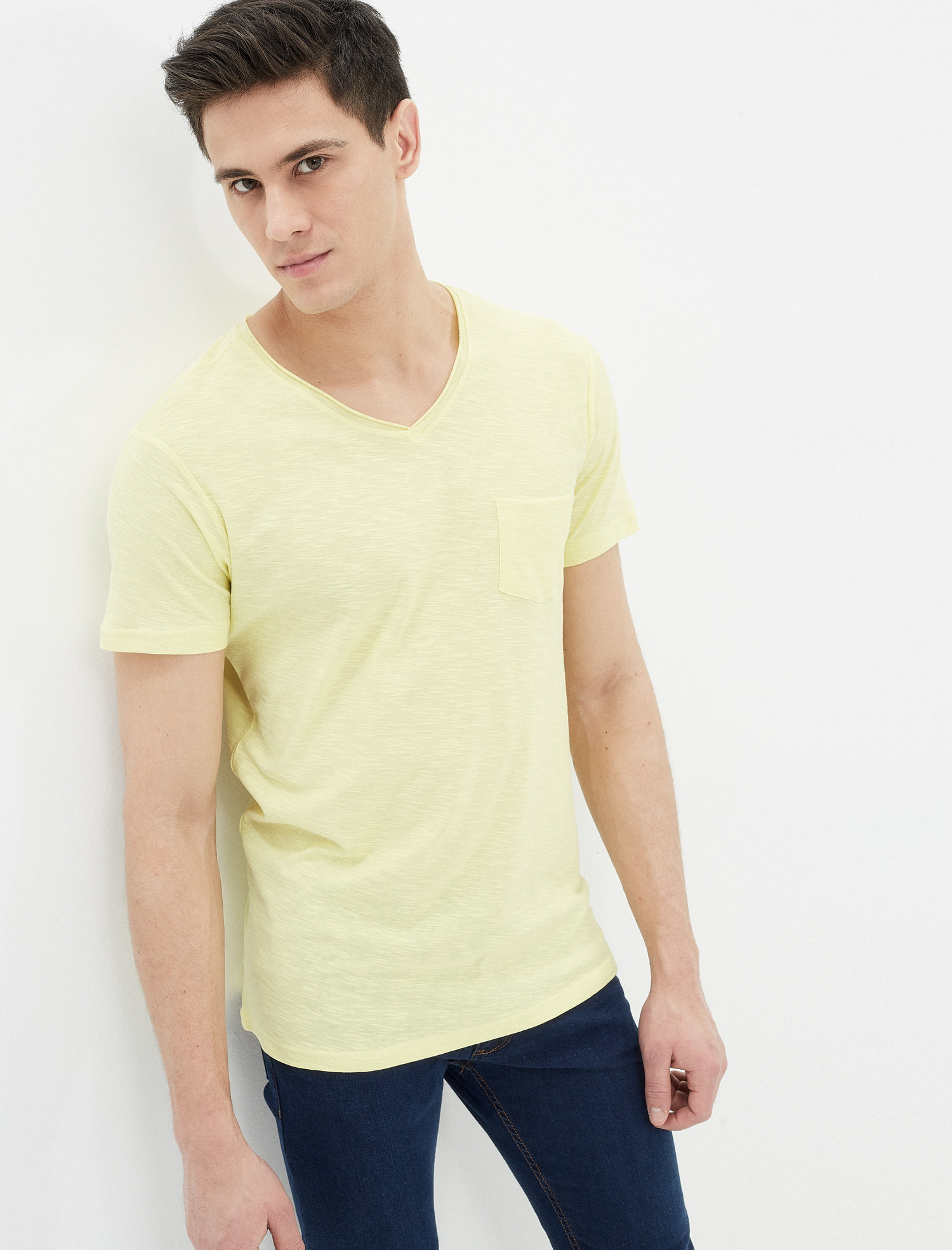 

Футболка Koton 7YAM12058LK-151 XL Yellow