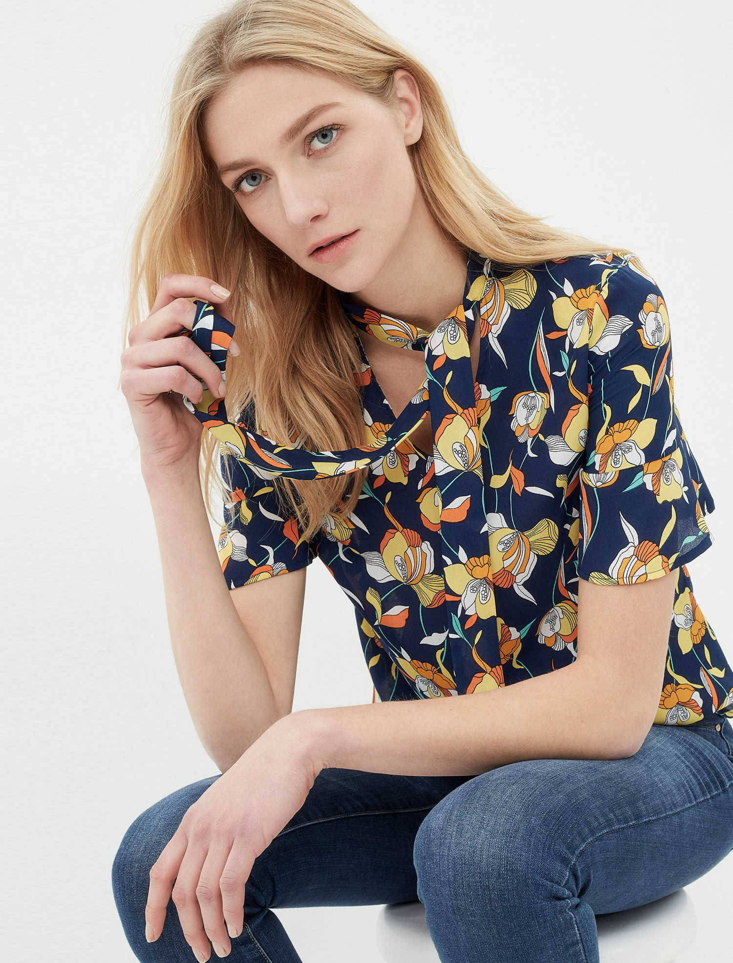 

Блузка Koton 7YAK66664OW 34 Navy Design